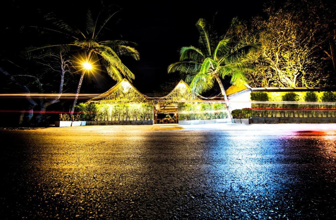 Rawai View Beachfront Exterior photo